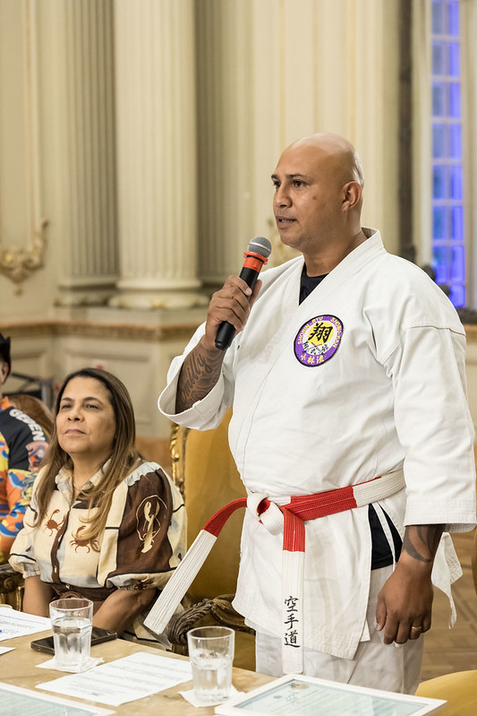 Entrega de moções para profissionais de Artes Marciais - 07/10/2025 (Por Câmara Municipal de Vereadores / Fotos: Cicero Rodrigues/CMRJ & Ascom Vereadora Tânia Bastos / Fotos: Sandro Diniz) - Foto 11