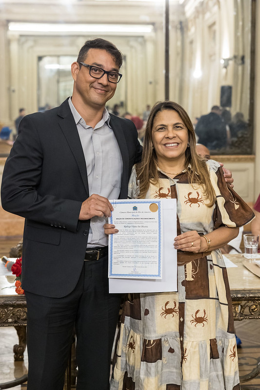 Entrega de moções para profissionais de Artes Marciais - 07/10/2025 (Por Câmara Municipal de Vereadores / Fotos: Cicero Rodrigues/CMRJ & Ascom Vereadora Tânia Bastos / Fotos: Sandro Diniz) - Foto 19