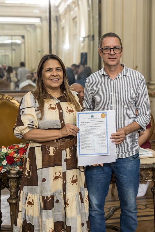 Entrega de moções para profissionais de Artes Marciais - 07/10/2025 (Por Câmara Municipal de Vereadores / Fotos: Cicero Rodrigues/CMRJ & Ascom Vereadora Tânia Bastos / Fotos: Sandro Diniz) - Foto 32