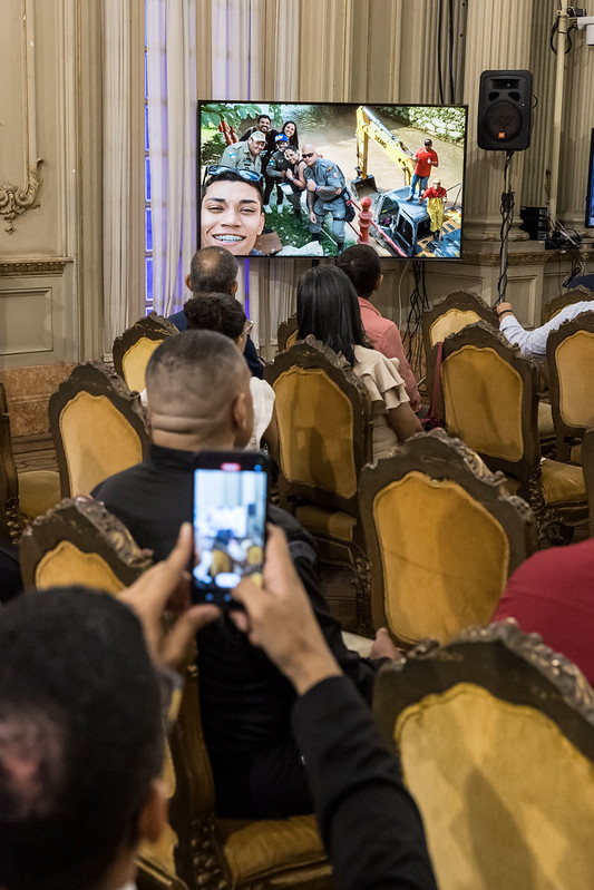 Entrega de moções para profissionais de Artes Marciais - 07/10/2025 (Por Câmara Municipal de Vereadores / Fotos: Cicero Rodrigues/CMRJ & Ascom Vereadora Tânia Bastos / Fotos: Sandro Diniz) - Foto 37