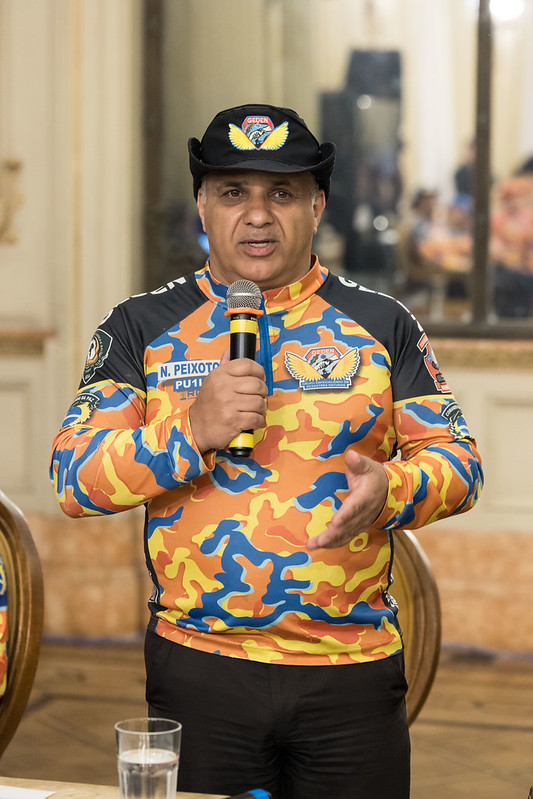 Entrega de moções para profissionais de Artes Marciais - 07/10/2025 (Por Câmara Municipal de Vereadores / Fotos: Cicero Rodrigues/CMRJ & Ascom Vereadora Tânia Bastos / Fotos: Sandro Diniz) - Foto 39