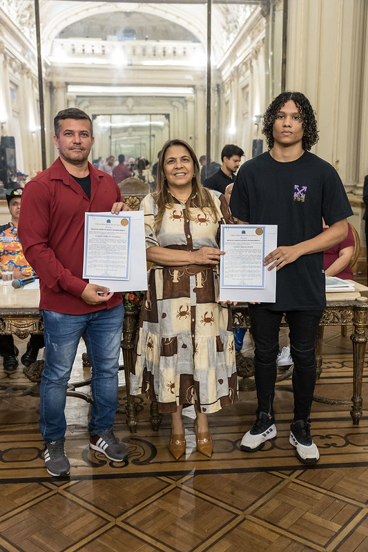 Entrega de moções para profissionais de Artes Marciais - 07/10/2025 (Por Câmara Municipal de Vereadores / Fotos: Cicero Rodrigues/CMRJ & Ascom Vereadora Tânia Bastos / Fotos: Sandro Diniz) - Foto 46