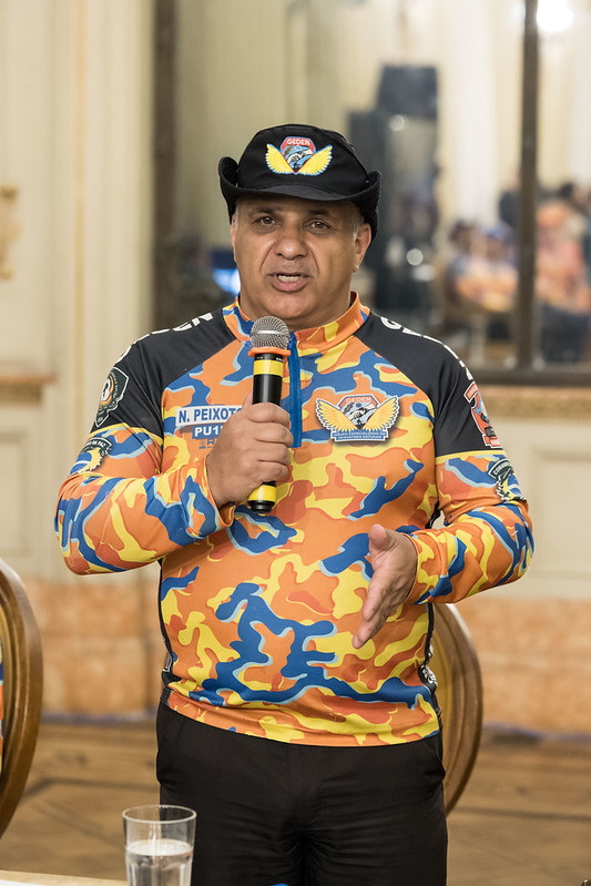 Entrega de moções para profissionais de Artes Marciais - 07/10/2025 (Por Câmara Municipal de Vereadores / Fotos: Cicero Rodrigues/CMRJ & Ascom Vereadora Tânia Bastos / Fotos: Sandro Diniz) - Foto 66