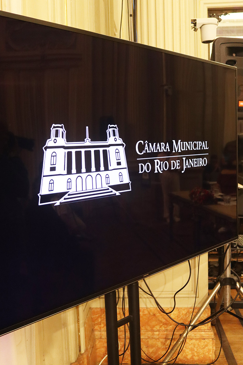 Entrega de moções para profissionais de Artes Marciais - 07/10/2025 (Por Câmara Municipal de Vereadores / Fotos: Cicero Rodrigues/CMRJ & Ascom Vereadora Tânia Bastos / Fotos: Sandro Diniz) - Foto 102