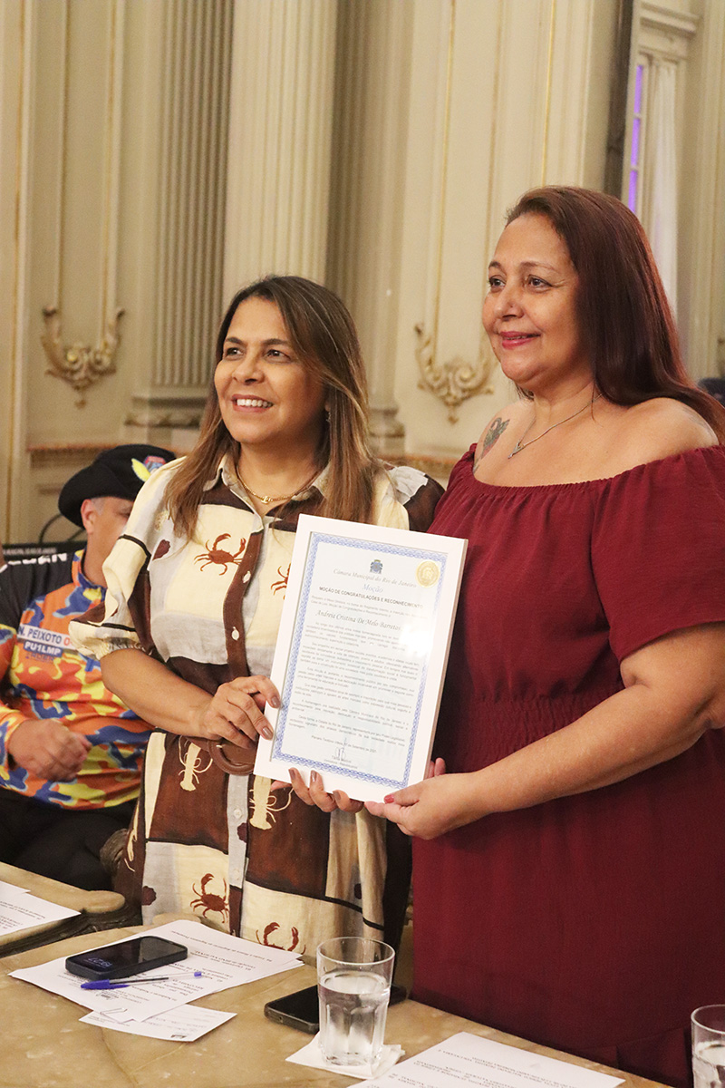 Entrega de moções para profissionais de Artes Marciais - 07/10/2025 (Por Câmara Municipal de Vereadores / Fotos: Cicero Rodrigues/CMRJ & Ascom Vereadora Tânia Bastos / Fotos: Sandro Diniz) - Foto 131