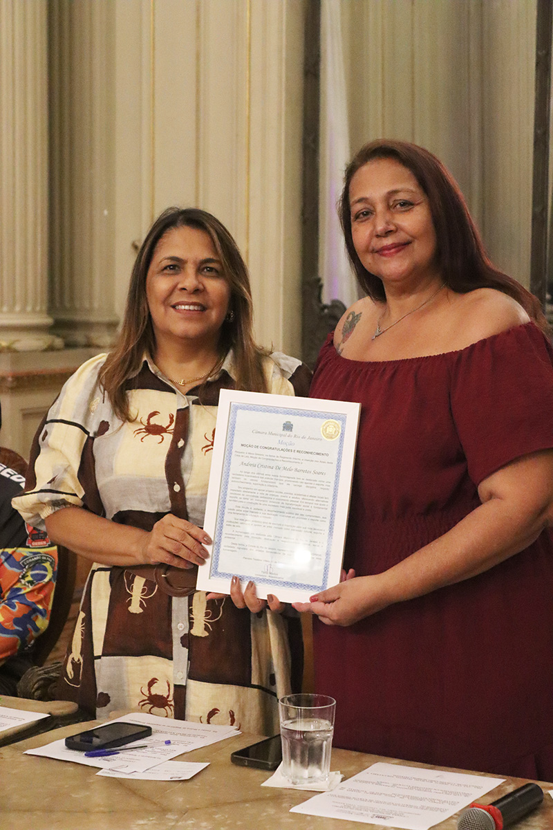 Entrega de moções para profissionais de Artes Marciais - 07/10/2025 (Por Câmara Municipal de Vereadores / Fotos: Cicero Rodrigues/CMRJ & Ascom Vereadora Tânia Bastos / Fotos: Sandro Diniz) - Foto 132