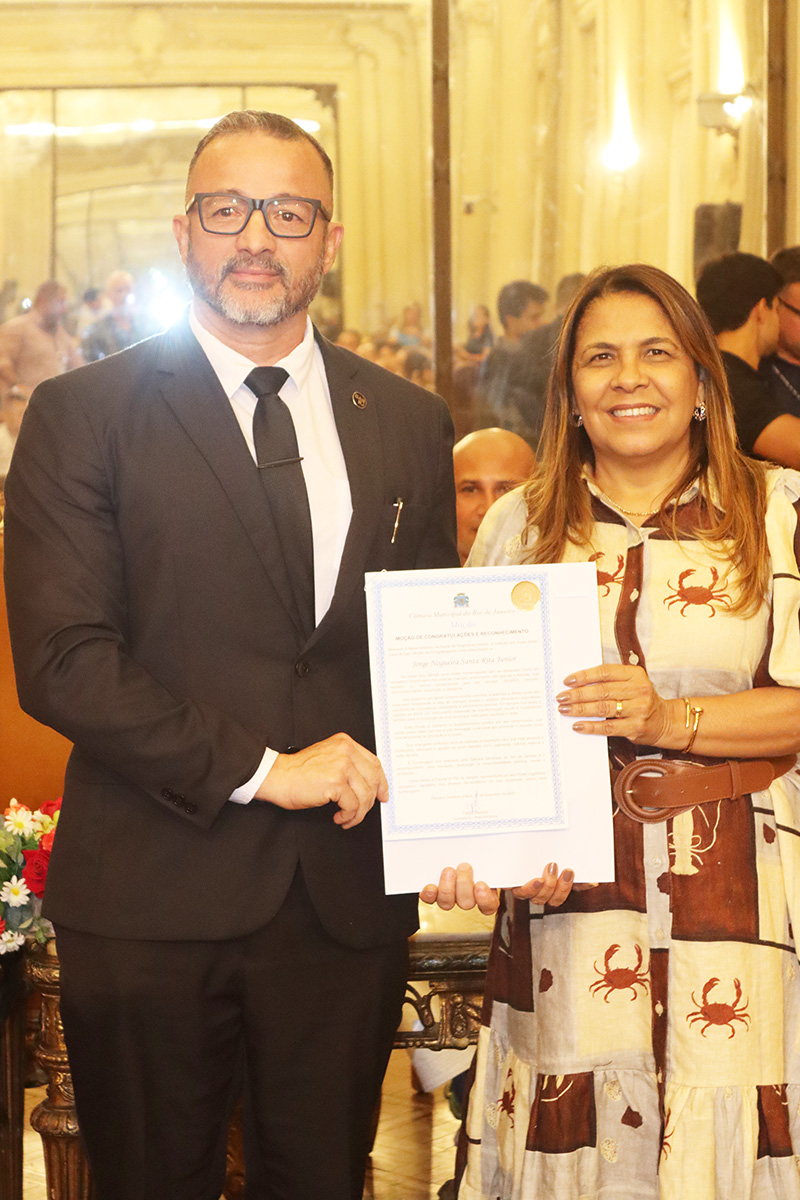 Entrega de moções para profissionais de Artes Marciais - 07/10/2025 (Por Câmara Municipal de Vereadores / Fotos: Cicero Rodrigues/CMRJ & Ascom Vereadora Tânia Bastos / Fotos: Sandro Diniz) - Foto 184