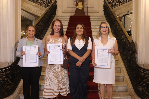 Homenagem as Integrantes da Diretoria Adjunta da Mulher do CRECI-RJ
