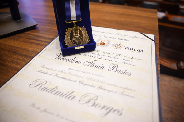 Medalha Chiquinha Gonzaga à Rudimila Borges - Fotos: Renan Olaz/CMRJ - Sandro Diniz/Acom - Foto 3