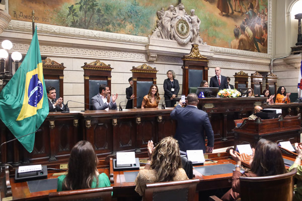 Medalha Chiquinha Gonzaga à Rudimila Borges - Fotos: Renan Olaz/CMRJ - Sandro Diniz/Acom - Foto 5