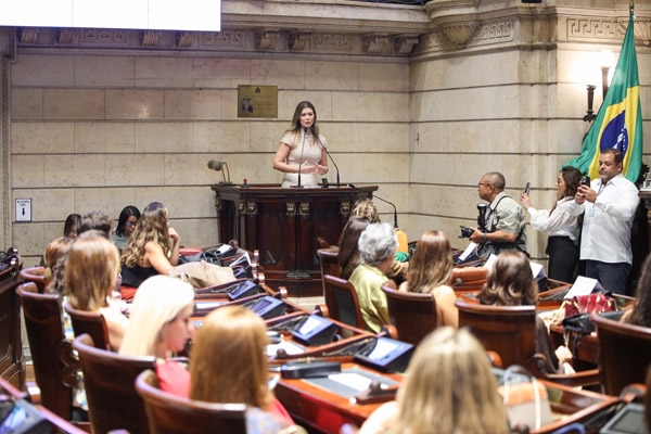 Medalha Chiquinha Gonzaga à Rudimila Borges - Fotos: Renan Olaz/CMRJ - Sandro Diniz/Acom - Foto 30