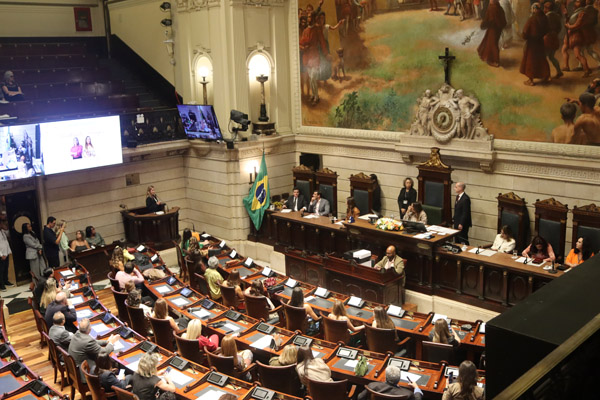 Medalha Chiquinha Gonzaga à Rudimila Borges - Fotos: Renan Olaz/CMRJ - Sandro Diniz/Acom - Foto 77