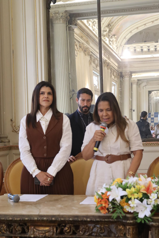 Entrega de Moções à Mulheres Líderes que Inspiram em vários setores político, econômico, social e religioso - Foto: Maria Raiane de Olivera e Adriana Andrade/CMRJ - Sandro Diniz Ascom - Foto 71