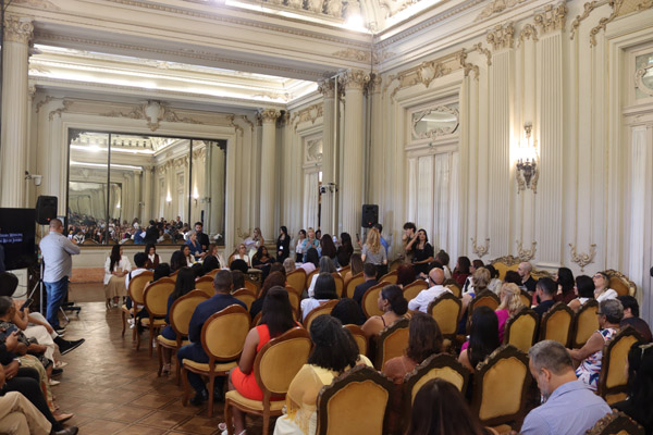 Entrega de Moções à Mulheres Líderes que Inspiram em vários setores político, econômico, social e religioso - Foto: Maria Raiane de Olivera e Adriana Andrade/CMRJ - Sandro Diniz Ascom - Foto 90