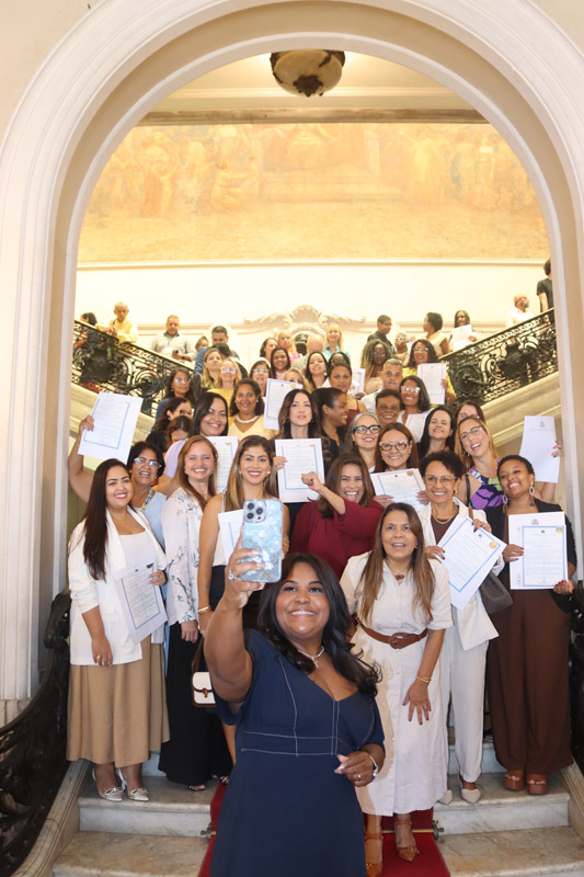 Entrega de Moções à Mulheres Líderes que Inspiram em vários setores político, econômico, social e religioso - Foto: Maria Raiane de Olivera e Adriana Andrade/CMRJ - Sandro Diniz Ascom - Foto 111