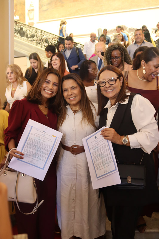 Entrega de Moções à Mulheres Líderes que Inspiram em vários setores político, econômico, social e religioso - Foto: Maria Raiane de Olivera e Adriana Andrade/CMRJ - Sandro Diniz Ascom - Foto 112