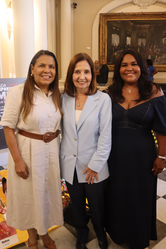 Entrega de Moções à Mulheres Líderes que Inspiram em vários setores político, econômico, social e religioso - Foto: Maria Raiane de Olivera e Adriana Andrade/CMRJ - Sandro Diniz Ascom - Foto 126