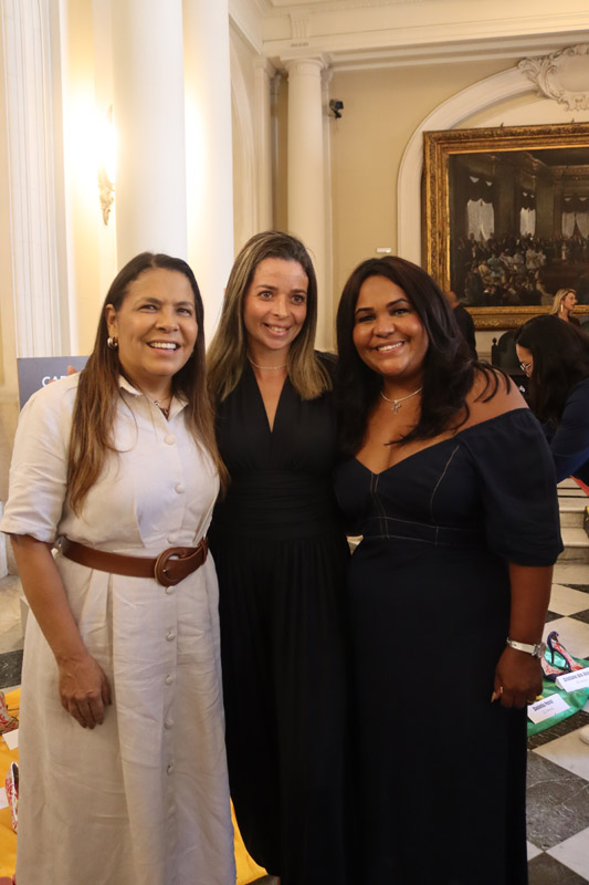 Entrega de Moções à Mulheres Líderes que Inspiram em vários setores político, econômico, social e religioso - Foto: Maria Raiane de Olivera e Adriana Andrade/CMRJ - Sandro Diniz Ascom - Foto 130