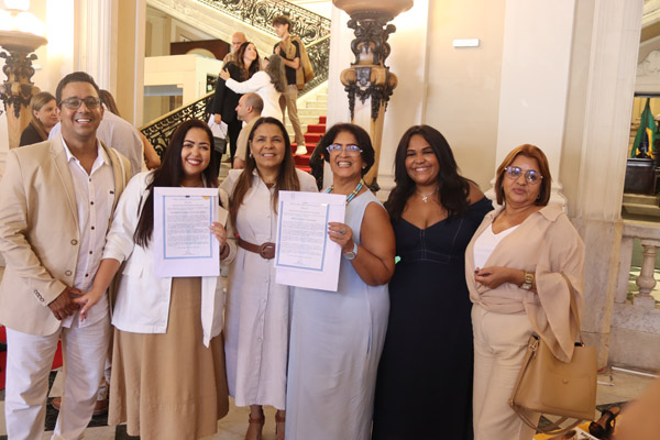 Entrega de Moções à Mulheres Líderes que Inspiram em vários setores político, econômico, social e religioso - Foto: Maria Raiane de Olivera e Adriana Andrade/CMRJ - Sandro Diniz Ascom - Foto 137