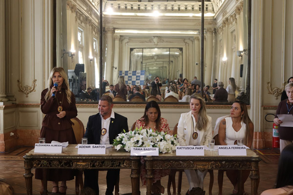 Entrega de Moções aos Diplomatas Civis do Estado do Rio de Janeiro - Fotos: Lucas Diniz/CMRJ / Sandro Diniz Ascom - Foto 6