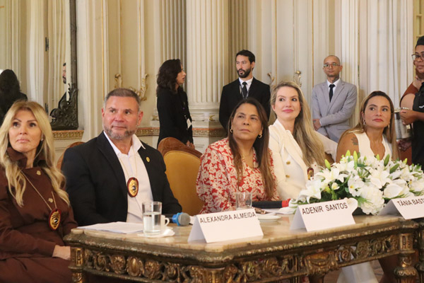 Entrega de Moções aos Diplomatas Civis do Estado do Rio de Janeiro - Fotos: Lucas Diniz/CMRJ / Sandro Diniz Ascom - Foto 28
