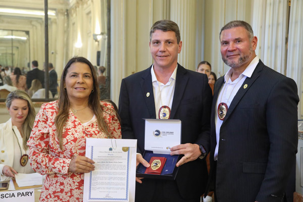 Entrega de Moções aos Diplomatas Civis do Estado do Rio de Janeiro - Fotos: Lucas Diniz/CMRJ / Sandro Diniz Ascom - Foto 91