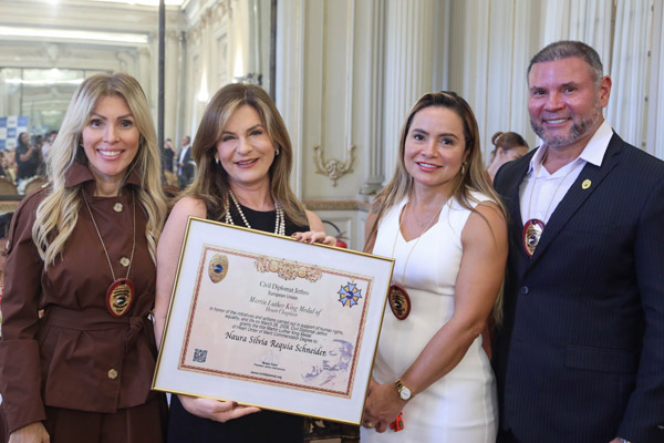 Entrega de Moções aos Diplomatas Civis do Estado do Rio de Janeiro - Fotos: Lucas Diniz/CMRJ / Sandro Diniz Ascom - Foto 96