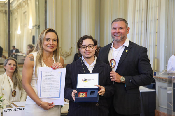 Entrega de Moções aos Diplomatas Civis do Estado do Rio de Janeiro - Fotos: Lucas Diniz/CMRJ / Sandro Diniz Ascom - Foto 107