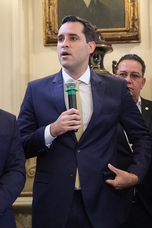 Posse do Prefeito Eduardo Cavaliere - Fotos: Renan Olaz/CMRJ - Foto 17