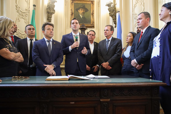 Posse do Prefeito Eduardo Cavaliere - Fotos: Renan Olaz/CMRJ - Foto 18