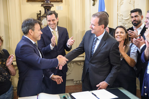 Posse do Prefeito Eduardo Cavaliere - Fotos: Renan Olaz/CMRJ - Foto 25