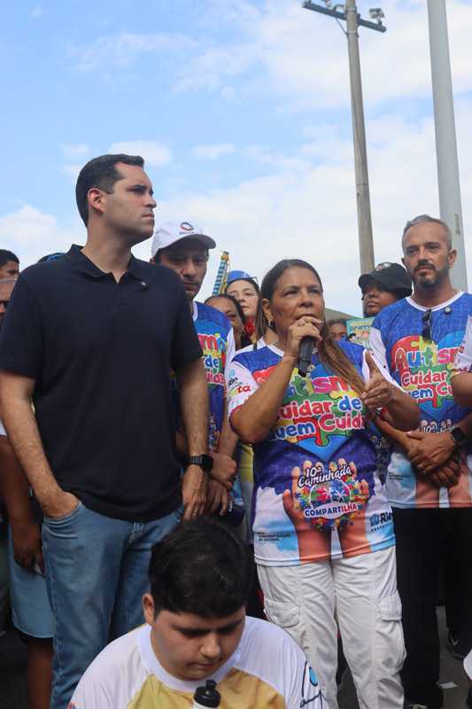 Vereadora Tânia Bastos reforça compromisso com inclusão durante Caminhada do Autismo na Ilha do Governador - Foto 19