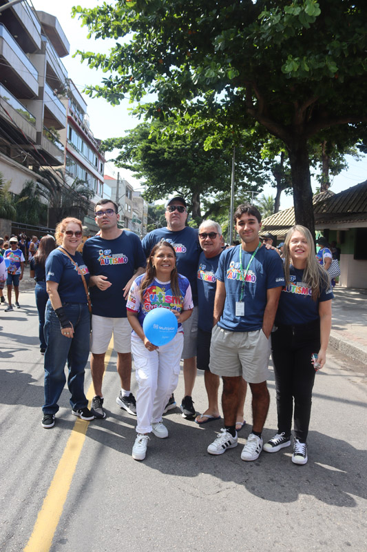 Vereadora Tânia Bastos reforça compromisso com inclusão durante Caminhada do Autismo na Ilha do Governador - Foto 52