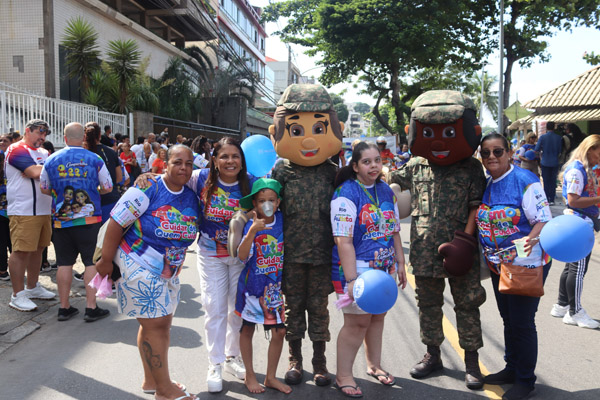 Vereadora Tânia Bastos reforça compromisso com inclusão durante Caminhada do Autismo na Ilha do Governador - Foto 54