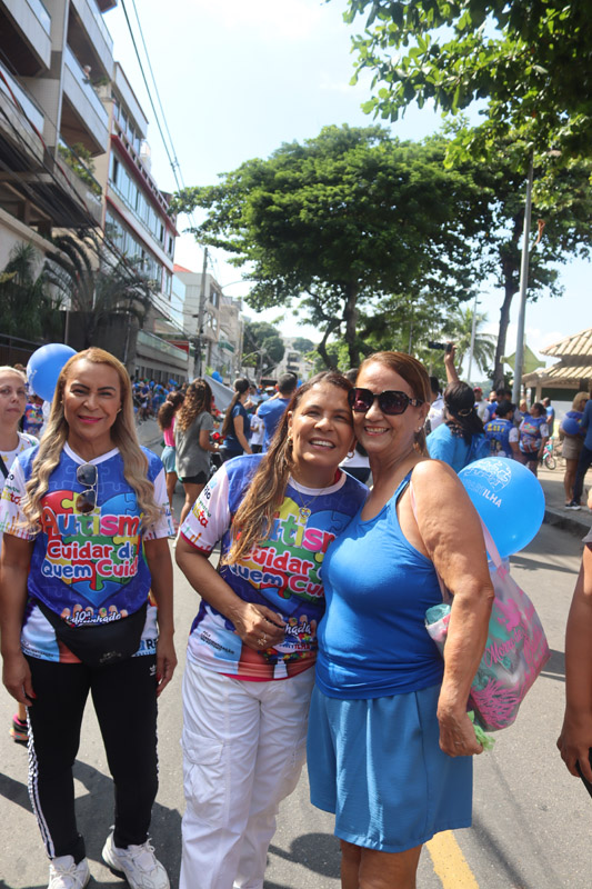 Vereadora Tânia Bastos reforça compromisso com inclusão durante Caminhada do Autismo na Ilha do Governador - Foto 63