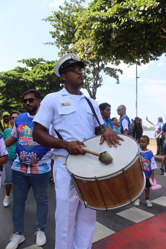 Vereadora Tânia Bastos reforça compromisso com inclusão durante Caminhada do Autismo na Ilha do Governador - Foto 84