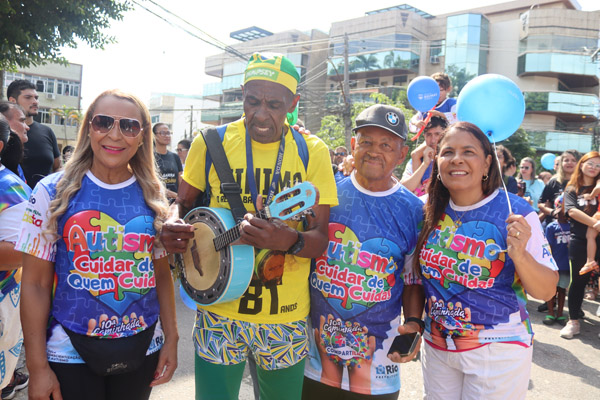 Vereadora Tânia Bastos reforça compromisso com inclusão durante Caminhada do Autismo na Ilha do Governador - Foto 88