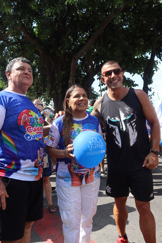 Vereadora Tânia Bastos reforça compromisso com inclusão durante Caminhada do Autismo na Ilha do Governador - Foto 89