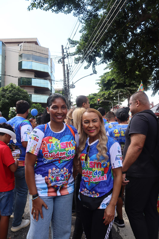 Vereadora Tânia Bastos reforça compromisso com inclusão durante Caminhada do Autismo na Ilha do Governador - Foto 95