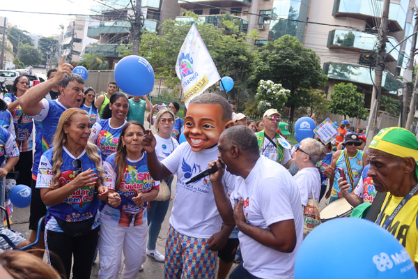 Vereadora Tânia Bastos reforça compromisso com inclusão durante Caminhada do Autismo na Ilha do Governador - Foto 97