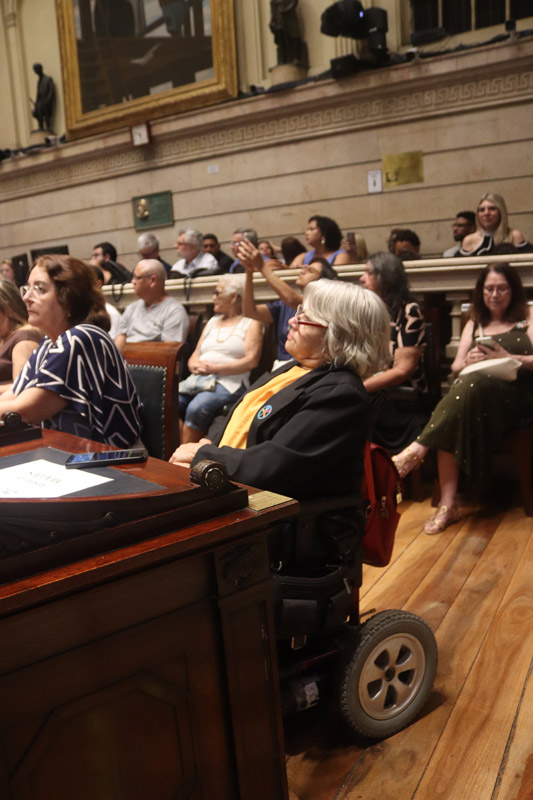 Entrega de moções à personalidades que atuam na militância de pessoa com transtorno de espectro autista - Fotos: Cicero Rodrigues/CMRJ e Ascom Tânia Bastos - Foto 51