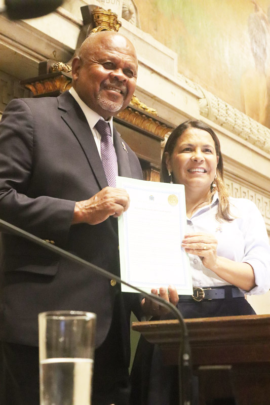Entrega de moções à personalidades que atuam na militância de pessoa com transtorno de espectro autista - Fotos: Cicero Rodrigues/CMRJ e Ascom Tânia Bastos - Foto 56