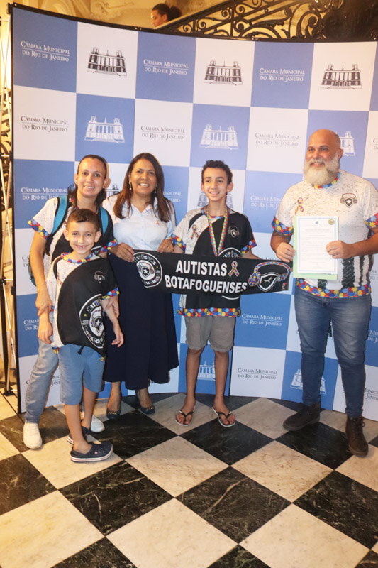 Entrega de moções à personalidades que atuam na militância de pessoa com transtorno de espectro autista - Fotos: Cicero Rodrigues/CMRJ e Ascom Tânia Bastos - Foto 66