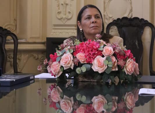 Ver. Tânia Bastos participa de palestra Sobre Pré Eclampsia