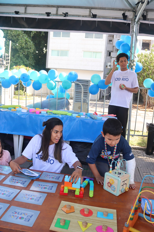 Caminhar pelo autismo no Leblon foi mais que um evento: foi amor em movimento - Foto 21