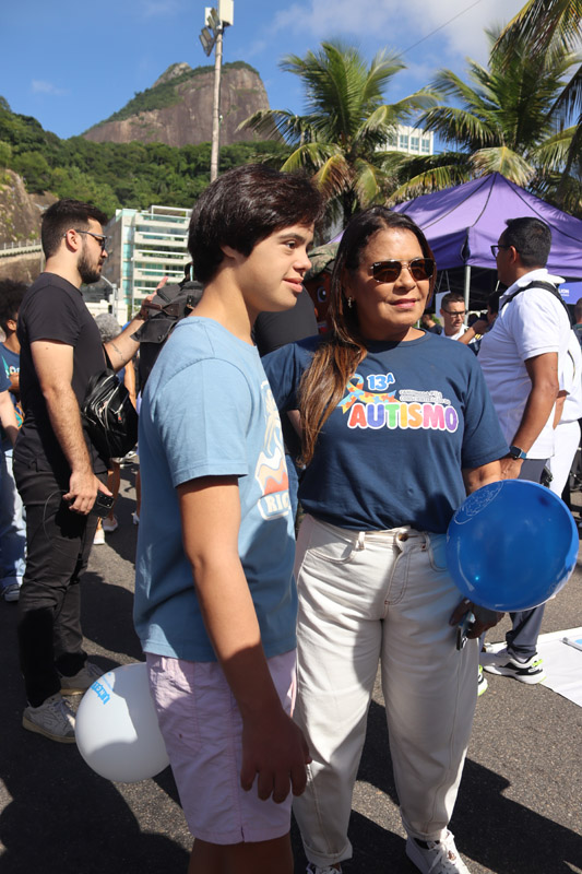 Caminhar pelo autismo no Leblon foi mais que um evento: foi amor em movimento - Foto 35