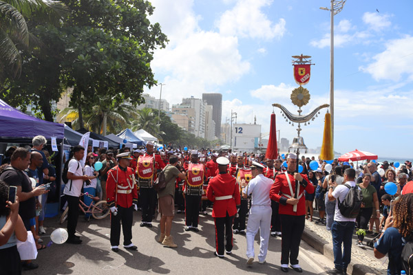 Caminhar pelo autismo no Leblon foi mais que um evento: foi amor em movimento - Foto 103