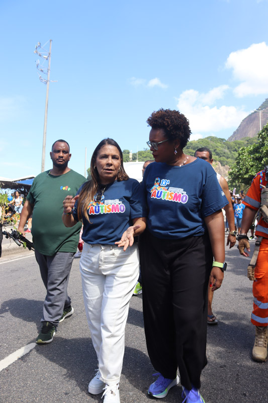 Caminhar pelo autismo no Leblon foi mais que um evento: foi amor em movimento - Foto 123