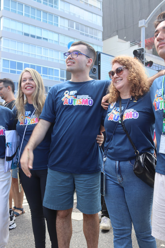 Caminhar pelo autismo no Leblon foi mais que um evento: foi amor em movimento - Foto 135