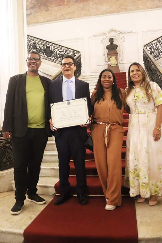 Entrega do título de cidadão honorário do Mun. do RJ ao Sr. Hazenclever Cançado - Cicero Rodrigues/CMRJ / Ascom Ver. Tânia Bastos - Foto 75